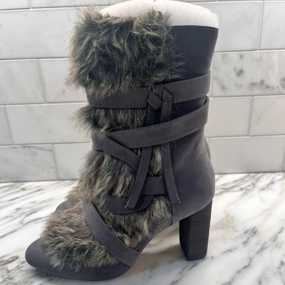 New! Women's Charles By Charles David Alberta Gray Microsuede Faux Fur Boot - Picture 6 of 14